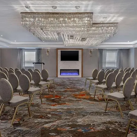 Ambassador Hotel & Conference Resort 