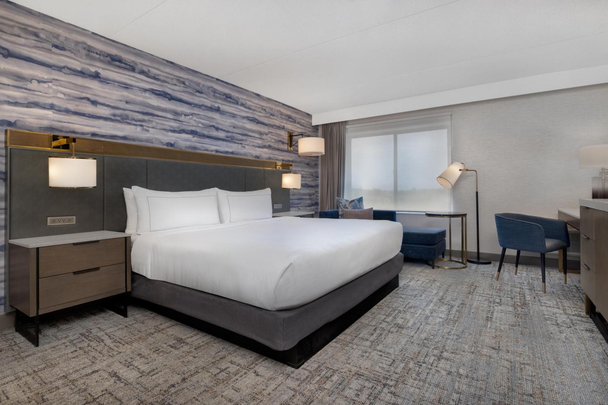 Hotel Ambassador & Conference Kingston